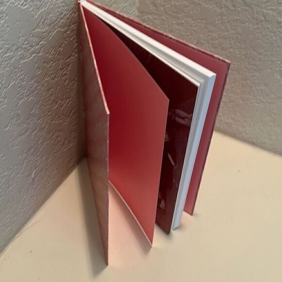 Gucci GG Monogram Logo Blank Journal Notebook Pink Star Print Sketchbook New - Picture 9 of 9